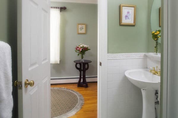 The sink in the ensuite bathroom.