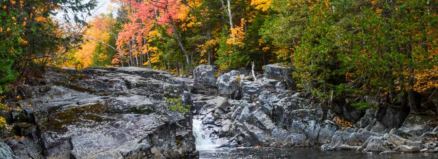 7 Beautiful Maine Waterfalls You Absolutely Must See :: Wolf Cove Inn